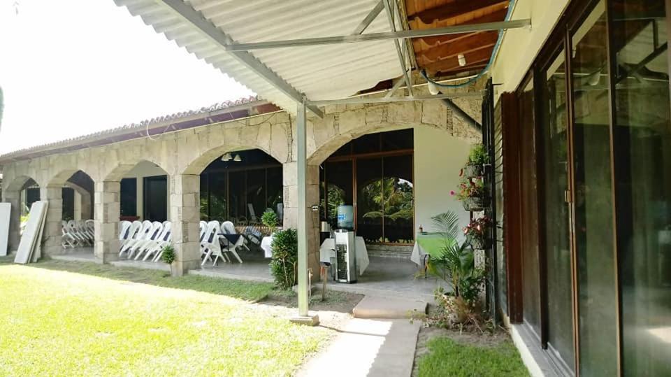 Hotel Alamo Internacional 圣萨尔瓦多 外观 照片