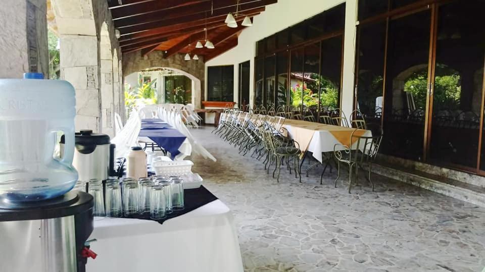 Hotel Alamo Internacional 圣萨尔瓦多 外观 照片